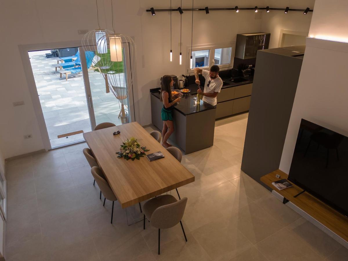 Villa Golden Root Real Estate San Teodoro  Exterior photo