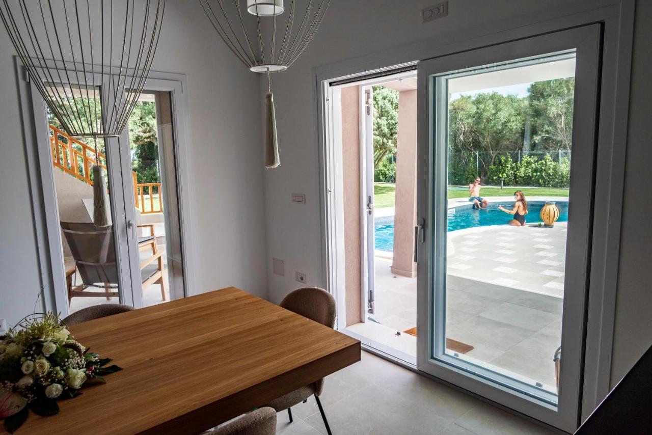 Villa Golden Root Real Estate San Teodoro  Exterior photo
